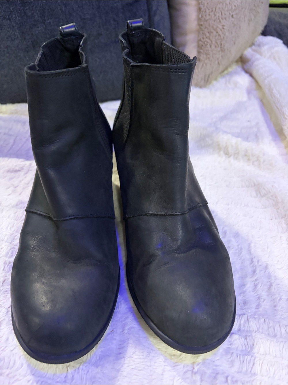 Sorel Black Leather Chelsea Ankle Boots